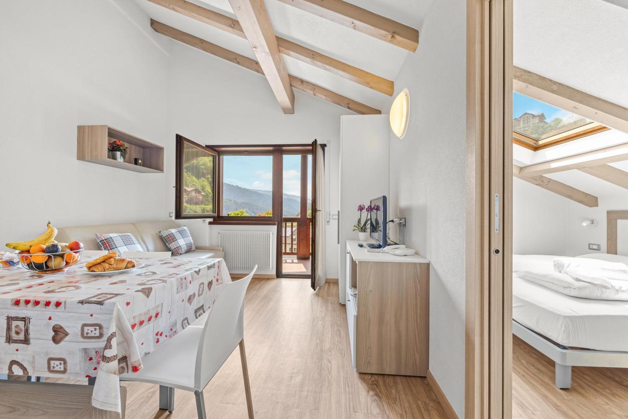 Aparthotel Des Alpes Cavalese Δωμάτιο φωτογραφία